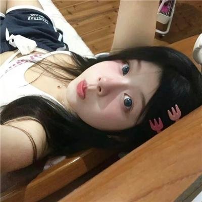 罗娅 海报