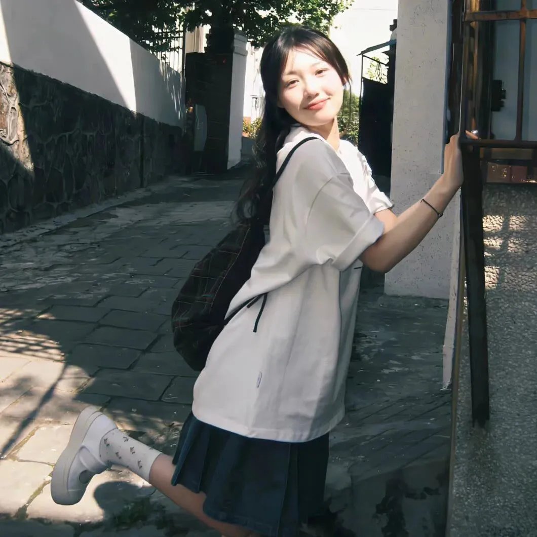 水牛女孩 海报